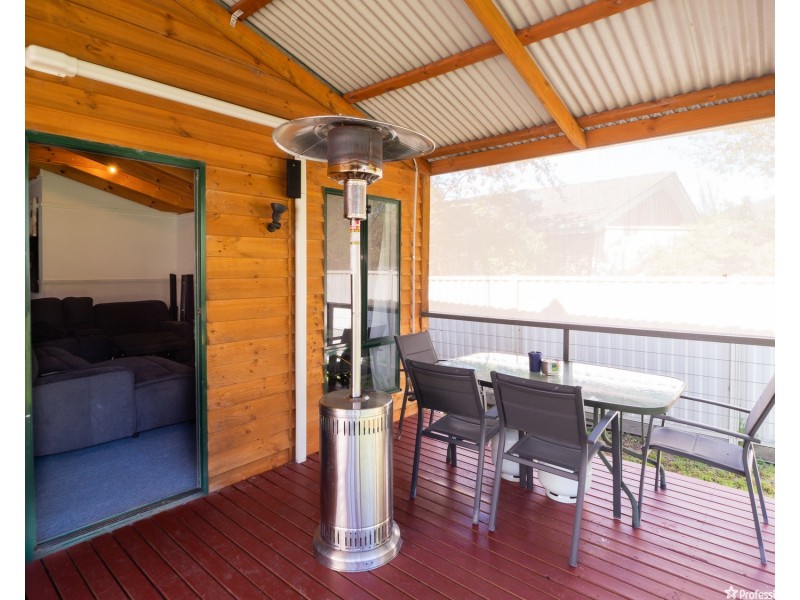 13 savage Court, Eildon VIC 3713