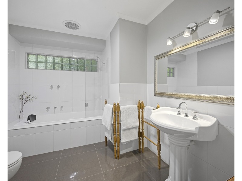 1120 Buxton-Marysville Road, Marysville VIC 3779