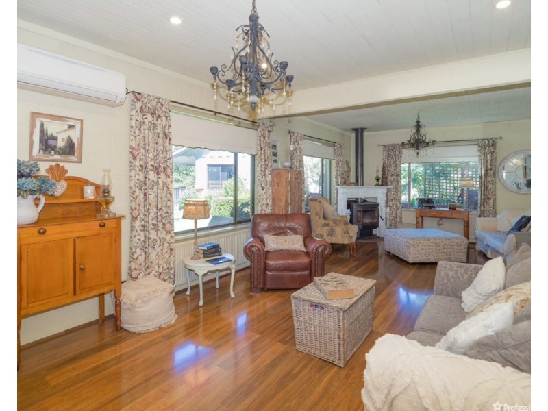 36 Maryton Lane, Marysville VIC 3779