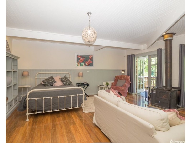 36 Maryton Lane, Marysville VIC 3779
