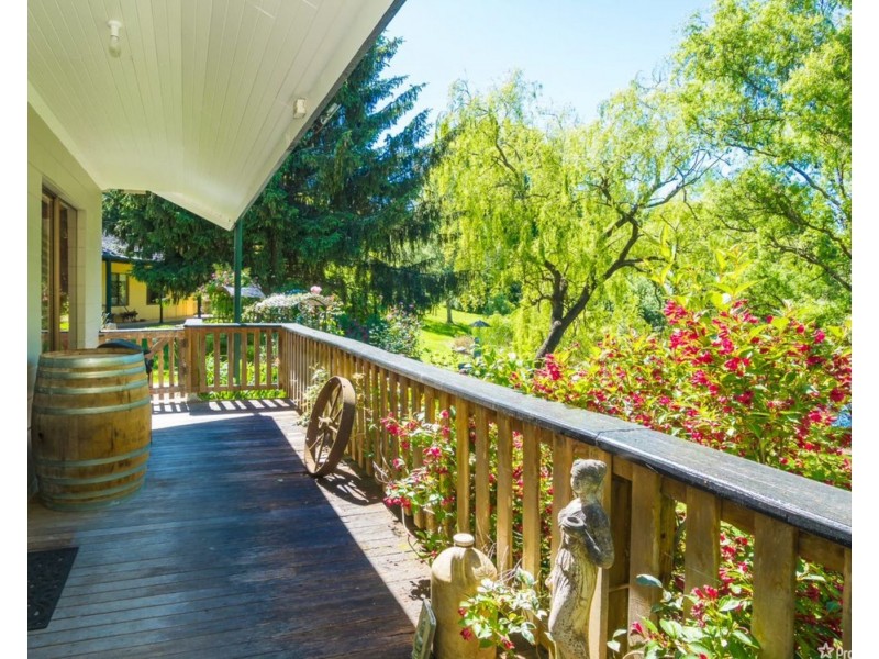 36 Maryton Lane, Marysville VIC 3779