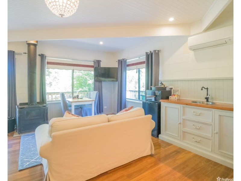 36 Maryton Lane, Marysville VIC 3779
