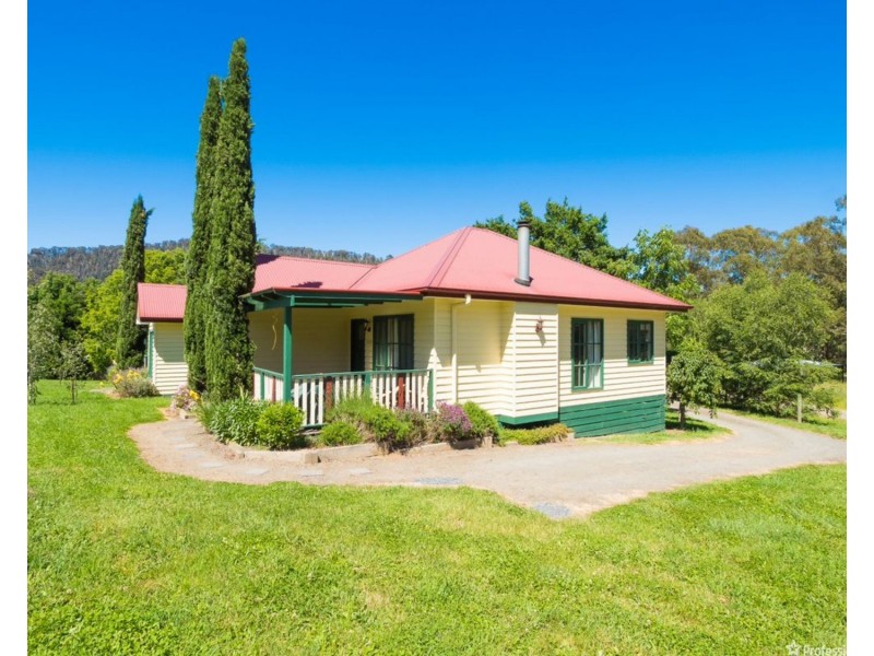 36 Maryton Lane, Marysville VIC 3779