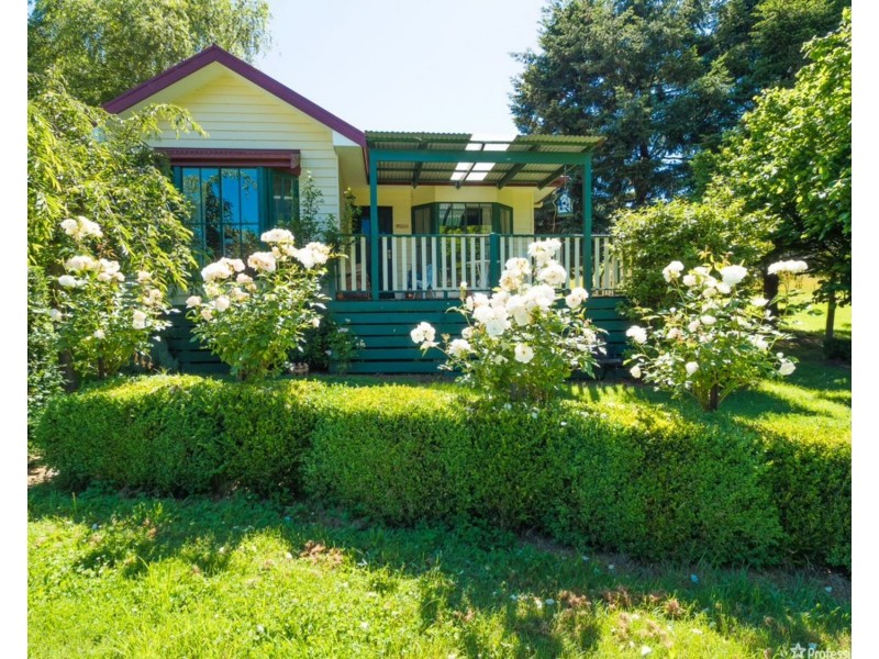 36 Maryton Lane, Marysville VIC 3779