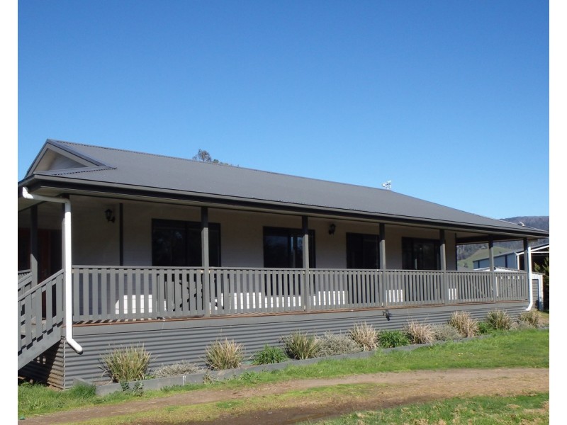 33 Mareeba Avenue, Buxton VIC 3711