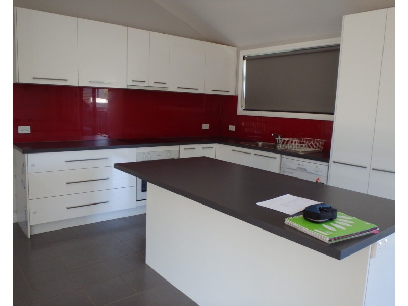 33 Mareeba Avenue, Buxton VIC 3711