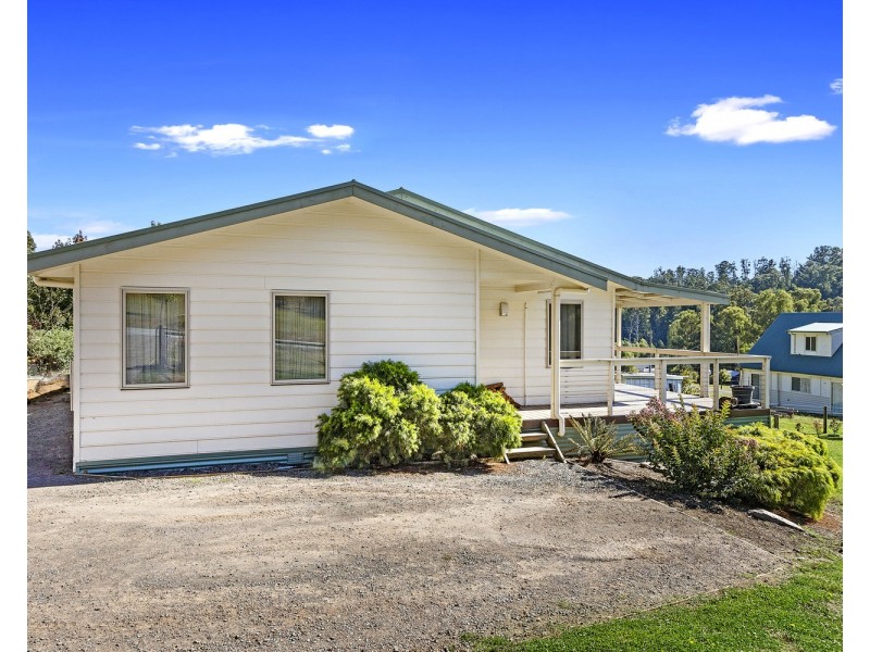 12 Hill Avenue, Marysville VIC 3779