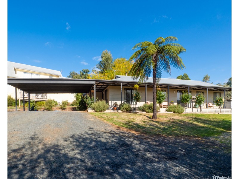 3 Racecourse Road, Marysville VIC 3779