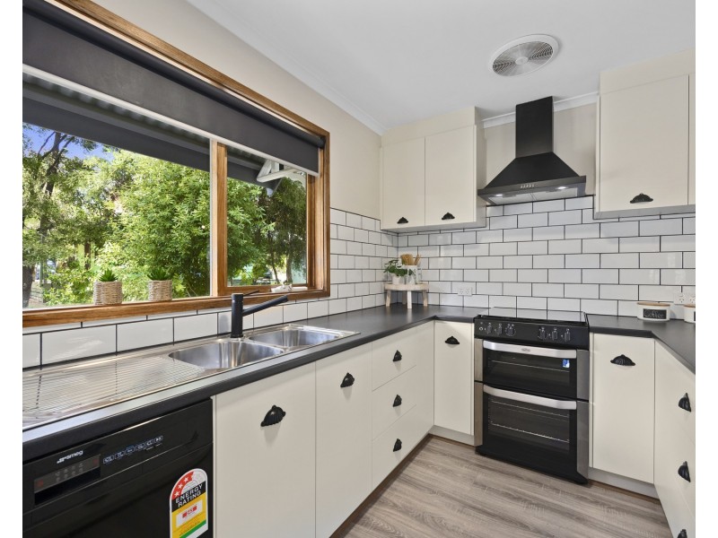 50 Mareeba Avenue, Buxton VIC 3711