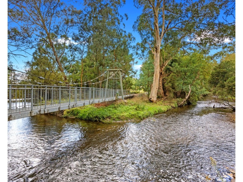 50 Mareeba Avenue, Buxton VIC 3711