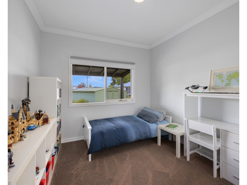 3 Aroona Drive, Buxton VIC 3711