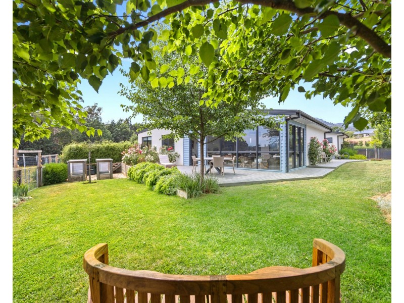 6 Crosscut Court, Marysville VIC 3779