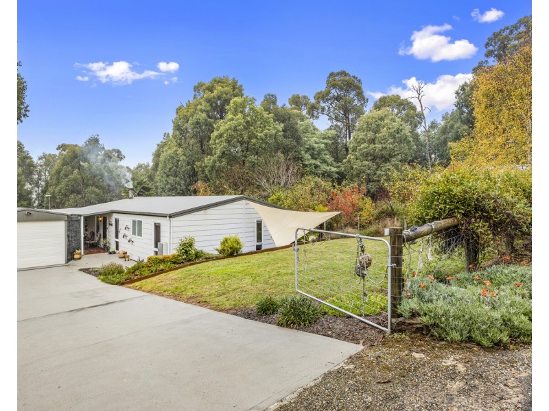 16 Kings Road, Marysville VIC 3779