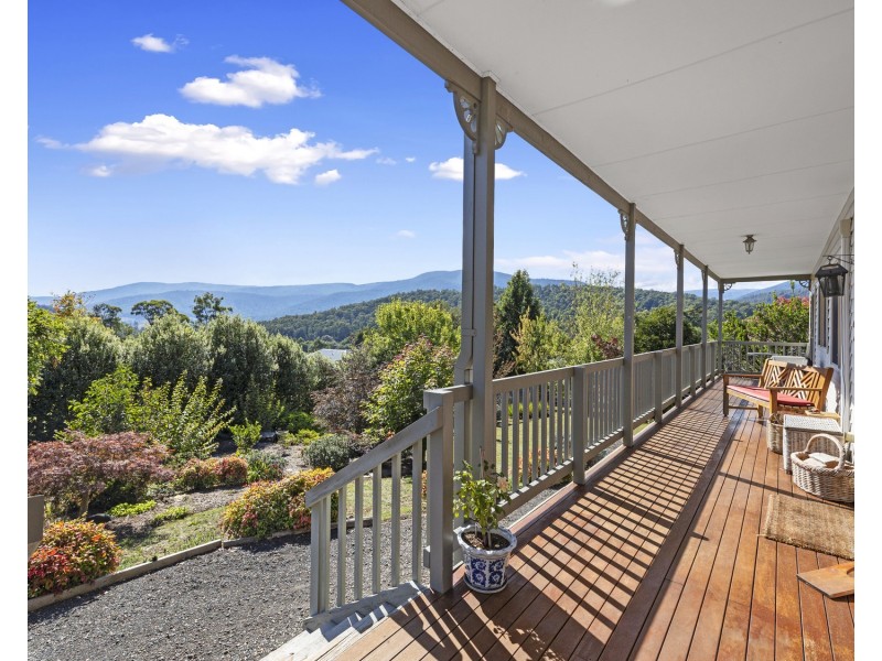 7 Settlers Way, Marysville VIC 3779