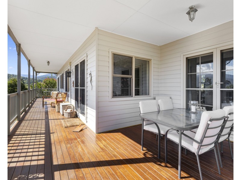 7 Settlers Way, Marysville VIC 3779