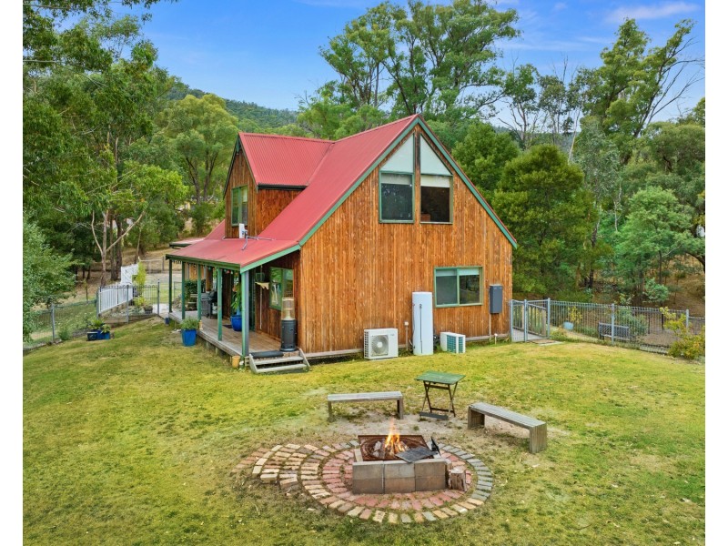 4 Cameron Close, Buxton VIC 3711