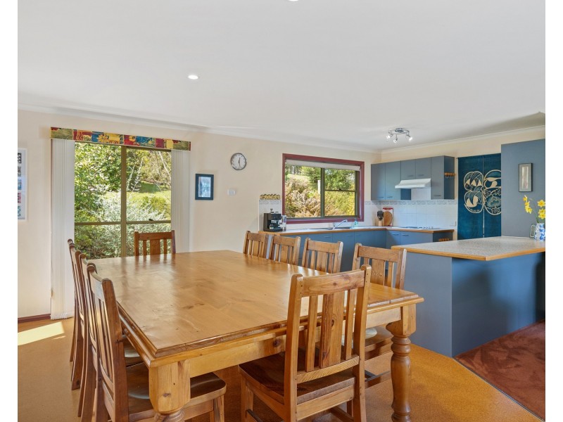 13 Gwinganna Place, Buxton VIC 3711