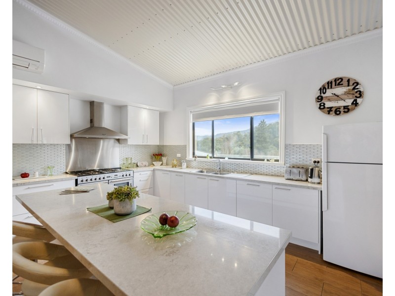 10 Gould Terrace, Marysville VIC 3779