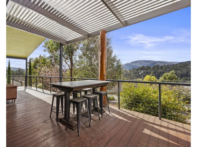 19 Allison Crescent, Marysville VIC 3779