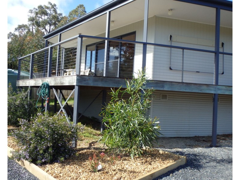 8 Hull Road, Marysville VIC 3779