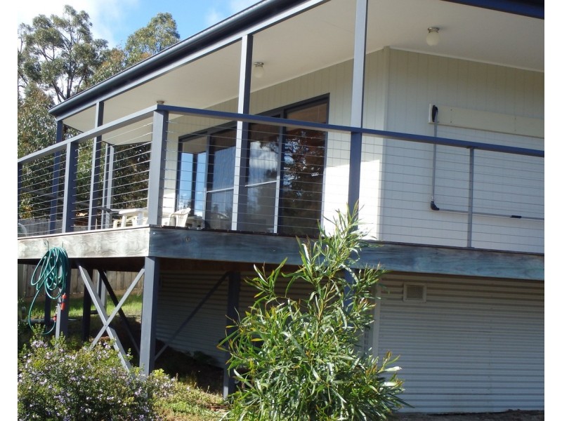 8 Hull Road, Marysville VIC 3779