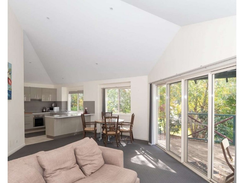 2/30 Lyell Street, Marysville VIC 3779