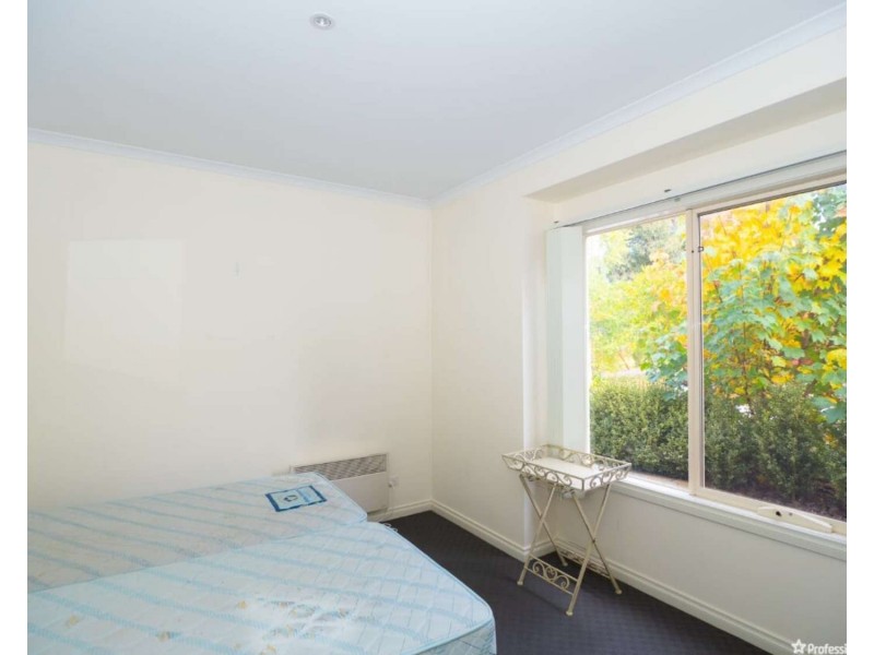 2/30 Lyell Street, Marysville VIC 3779