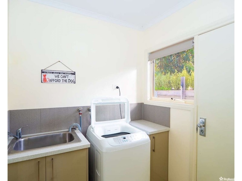 2/30 Lyell Street, Marysville VIC 3779