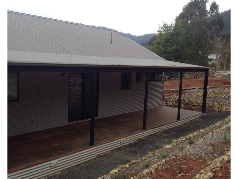 23  Allison Crescent, Marysville VIC 3779