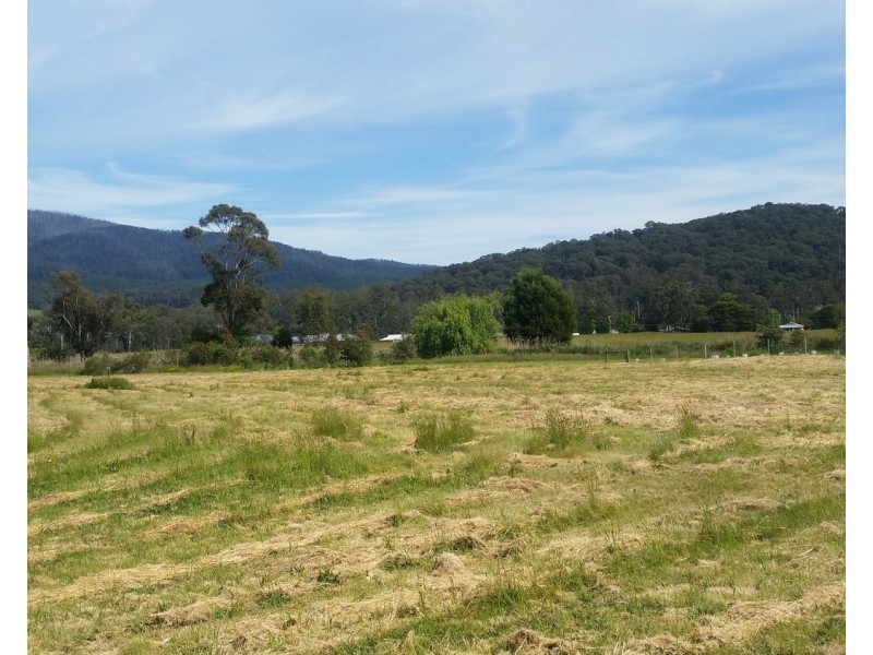 27 Waters Place, Buxton VIC 3711
