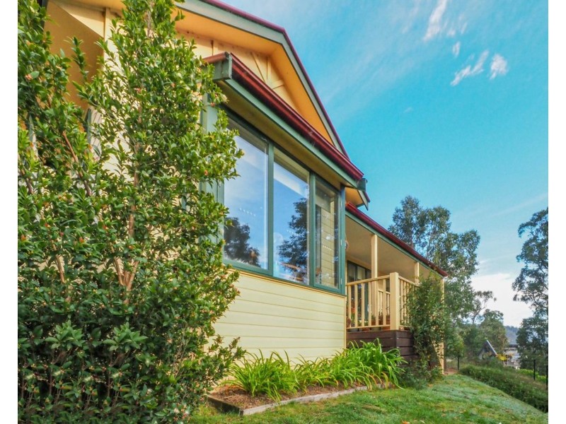 5 Allison Crescent, Marysville VIC 3779