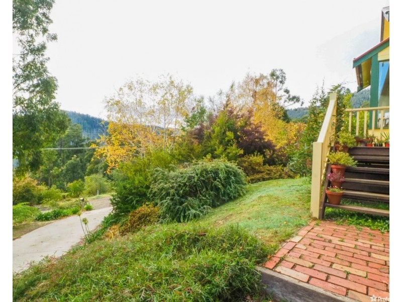 5 Allison Crescent, Marysville VIC 3779