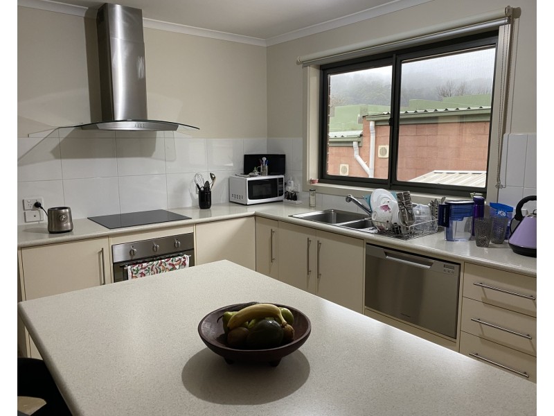 8/4 Sedgwick Street, Marysville VIC 3779