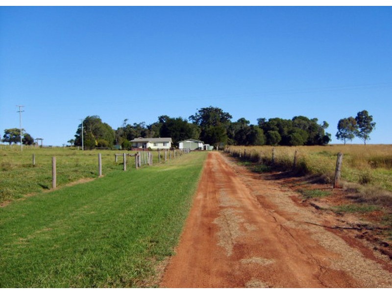 Wattle Grove QLD 4610