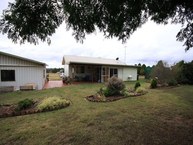 Wattle Grove QLD 4610