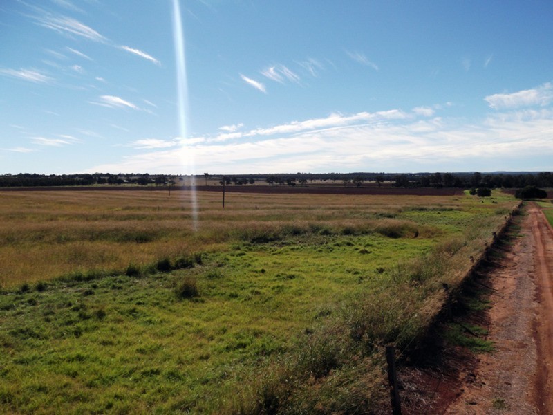 Wattle Grove QLD 4610
