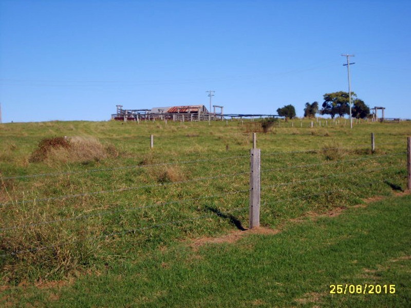 Wattle Grove QLD 4610