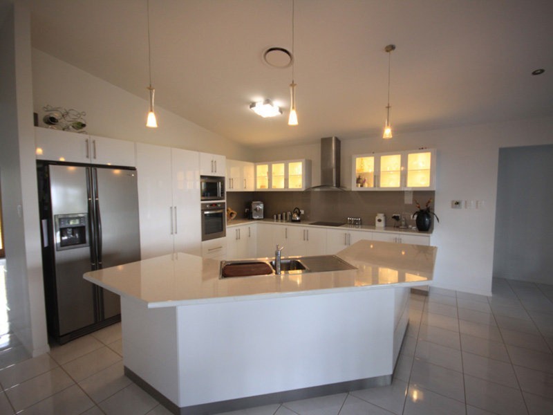 71 Cowie  Drive, Kingaroy QLD 4610