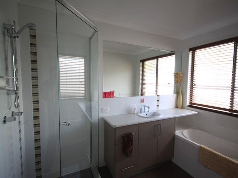 71 Cowie  Drive, Kingaroy QLD 4610