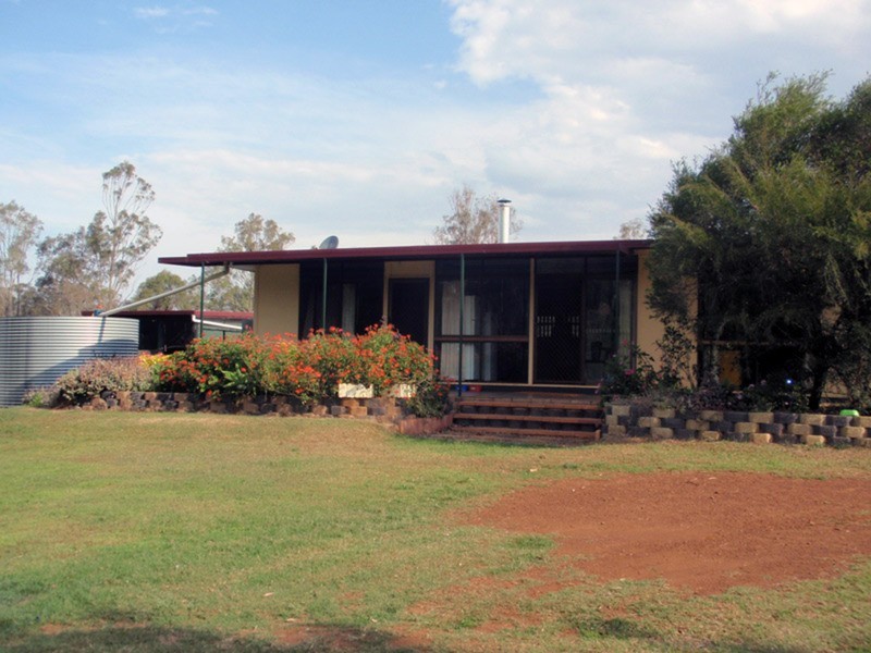Glan Devon QLD 4615