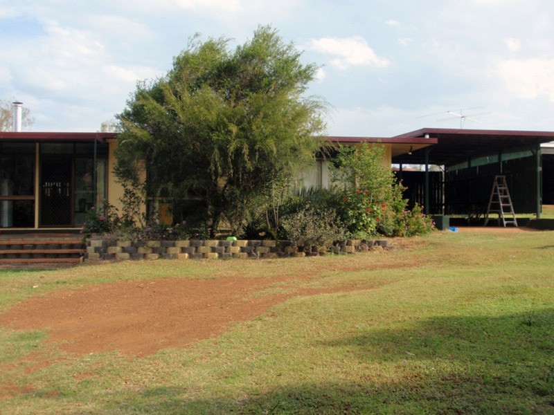 Glan Devon QLD 4615