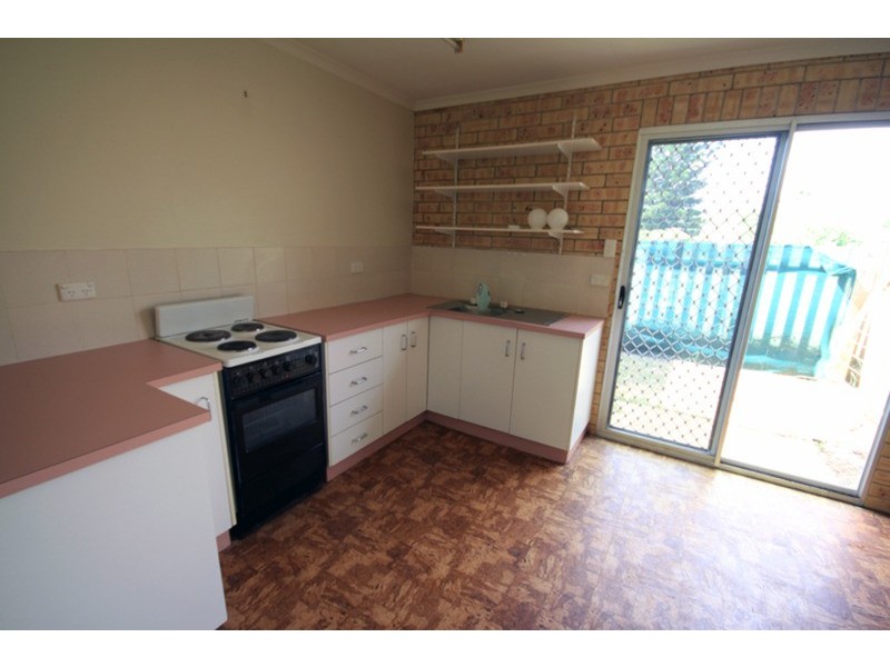 5/88 Walter Road, Kingaroy QLD 4610