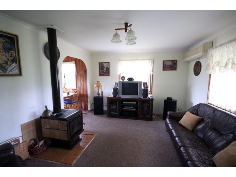 Ellesmere QLD 4610