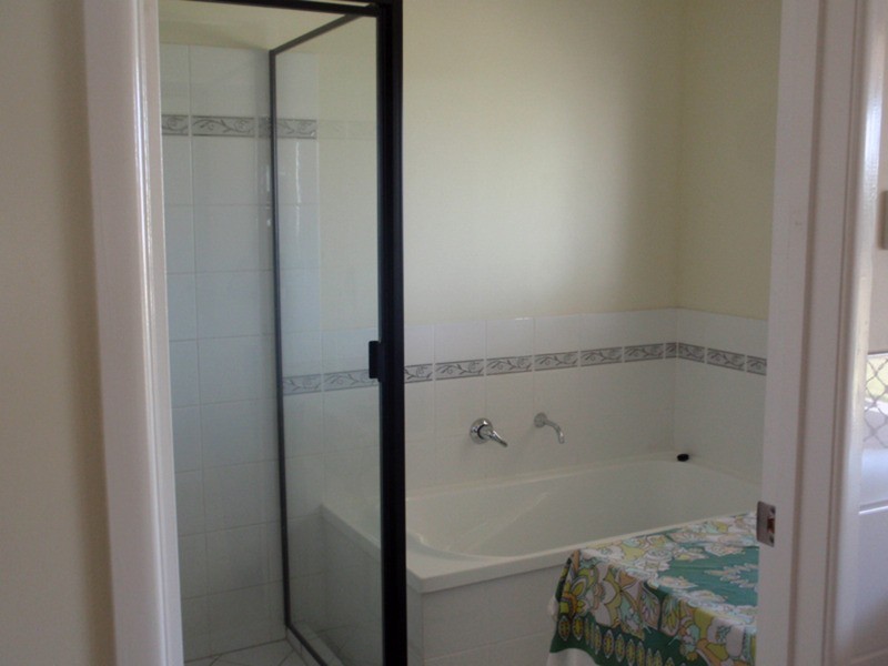Wattle Camp QLD 4615