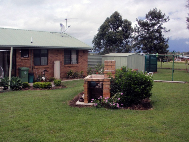 Ellesmere QLD 4610