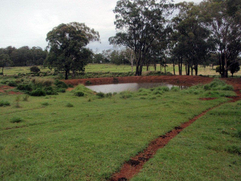 Wattle Grove QLD 4610