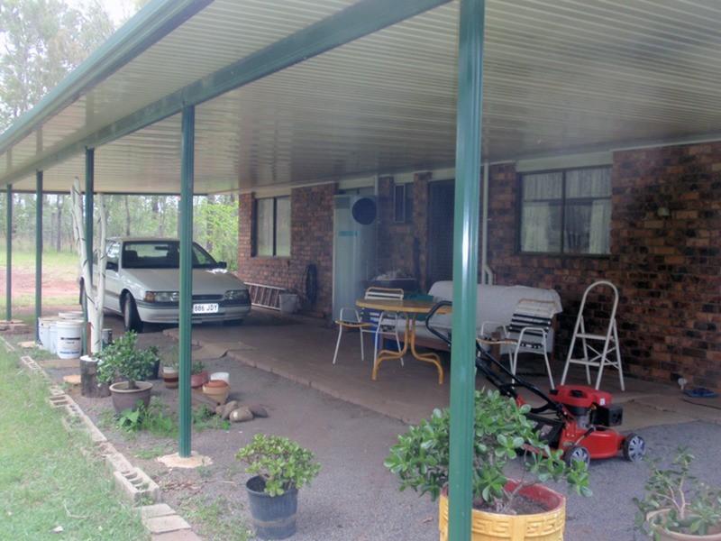 Wattle Camp QLD 4615