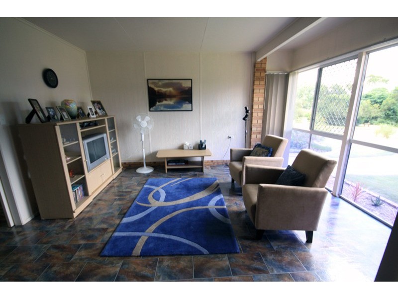 2 McLaughlin Street, Kingaroy QLD 4610