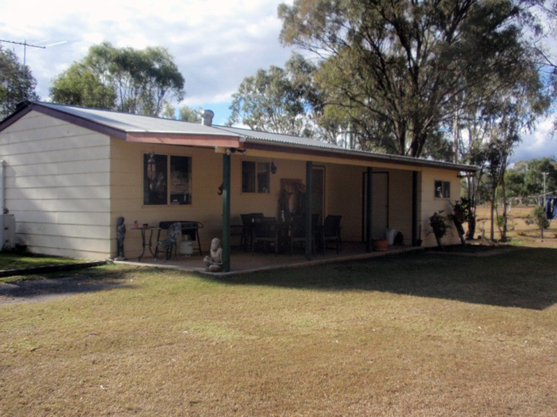 Brooklands QLD 4615