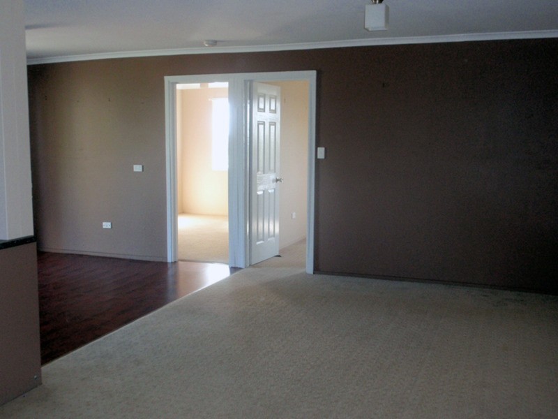 Tarong QLD 4615